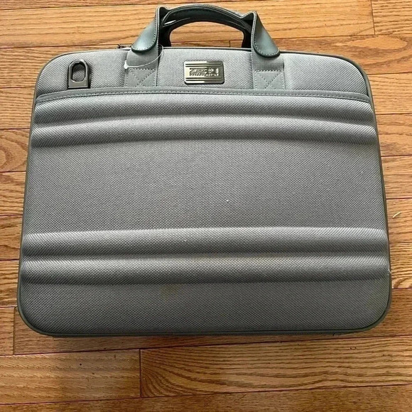 Zero Halliburton Gray  16" Ballistic Nylon Hard Padded Laptop Briefcase Bag - Picture 1 of 10